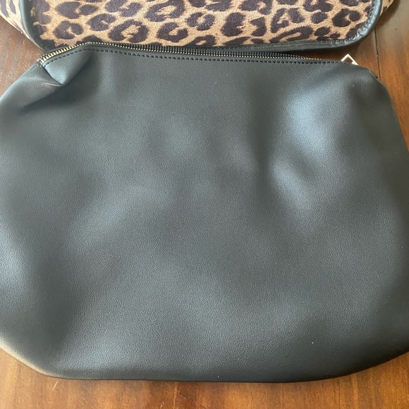 New 3 Piece Leopard Bag Set - Picture 10 of 11